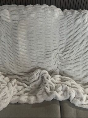 Minky Couture Hugs blanket Adult size